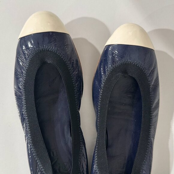 Chanel Navy Patent Elastic White Cap Toe Flats size 37 1/2 - Picture 5 of 9